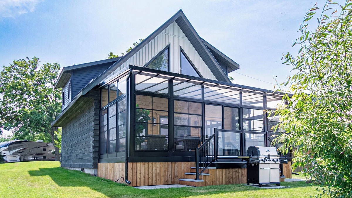Trent Hills House | Riverside House: riverfront vacation home with private dock.