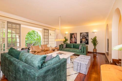 Westlands Apartment | Riverside Park Hidden Oasis by YourHost Nairobi