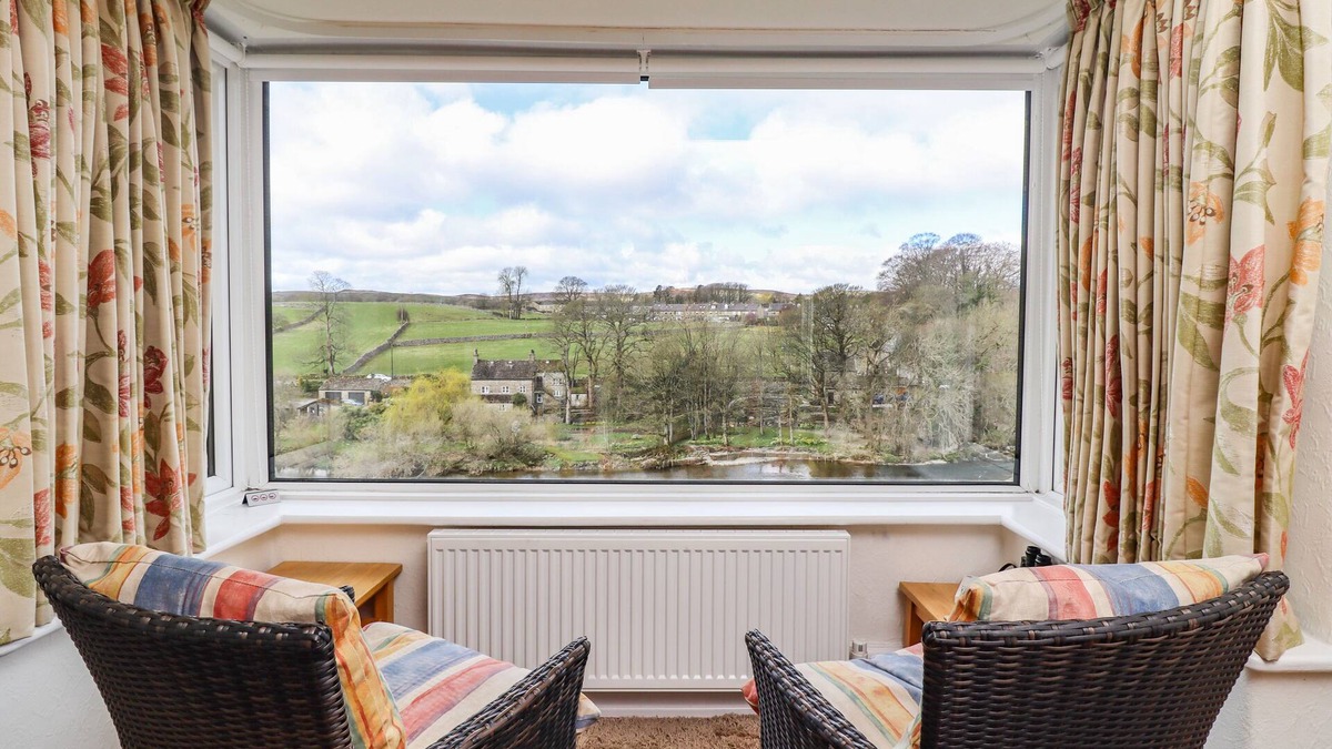 Grassington Apartment | RIVERSIDE, pet friendly, with open fire in Grassington