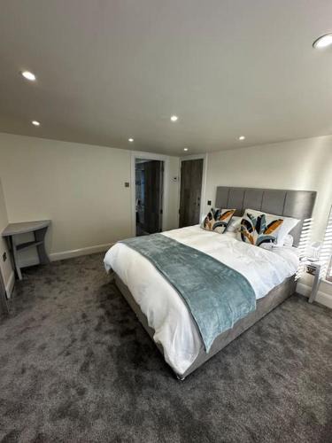 Littlehampton Apartment | Riverside Seaside Apartment