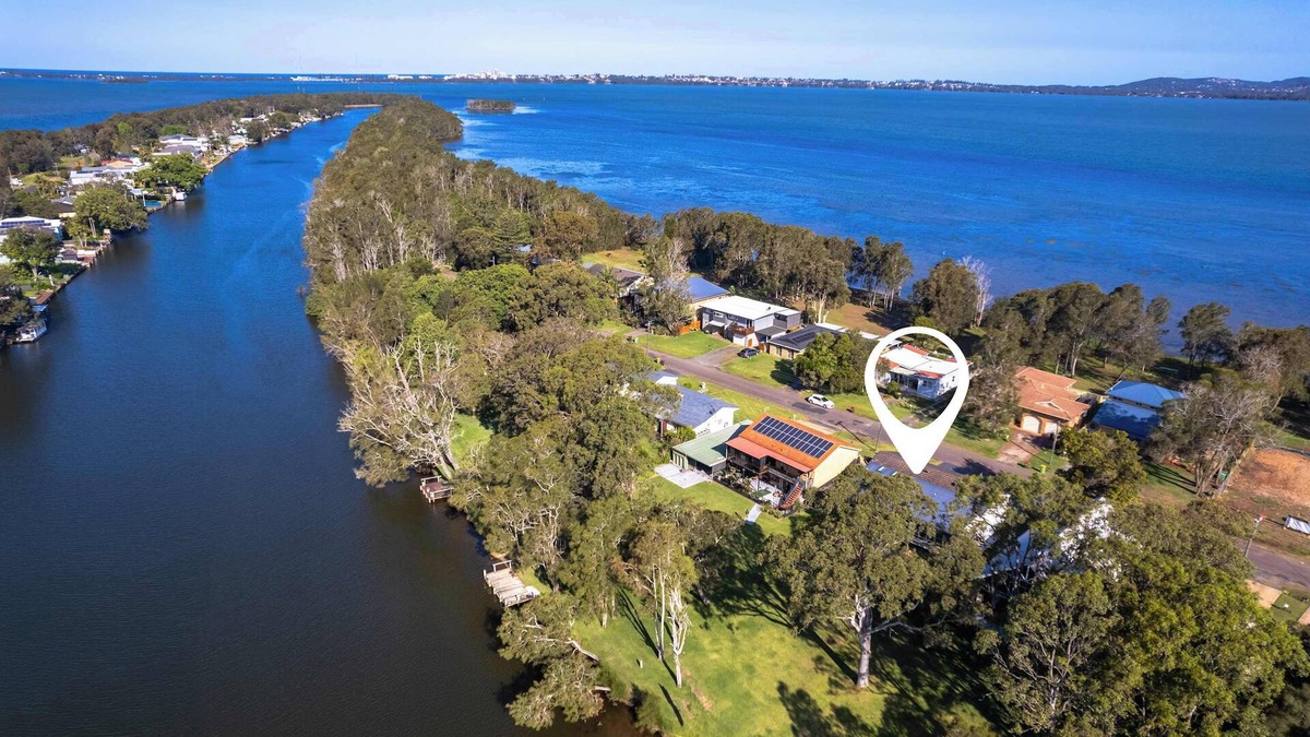 Chittaway Bay House | Riverside Splendour S