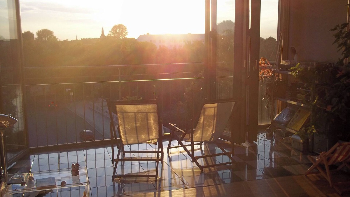 Neukoelln Apartment | Riverside view 1-bedroom apartment in tranquil green Berlin with WiFi