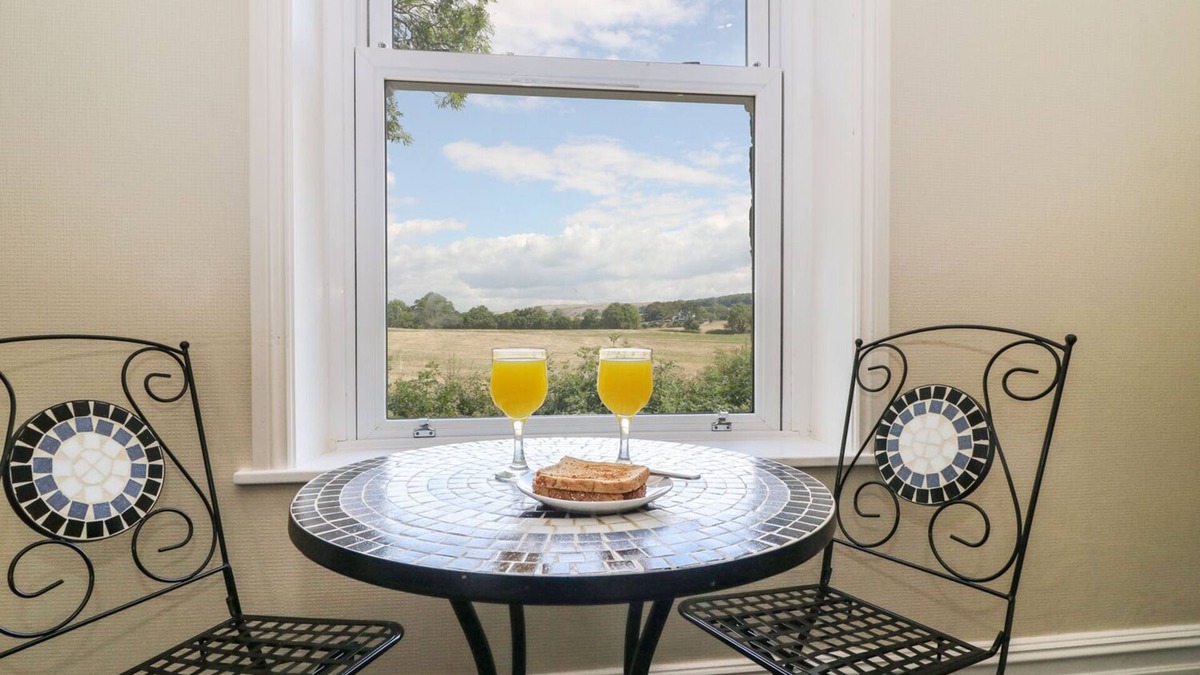 Cark Cottage | Riverside View