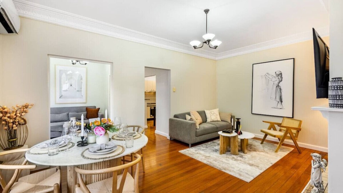 South Brisbane Apartment | Riverview casa/walk to Mater & Children Hospital