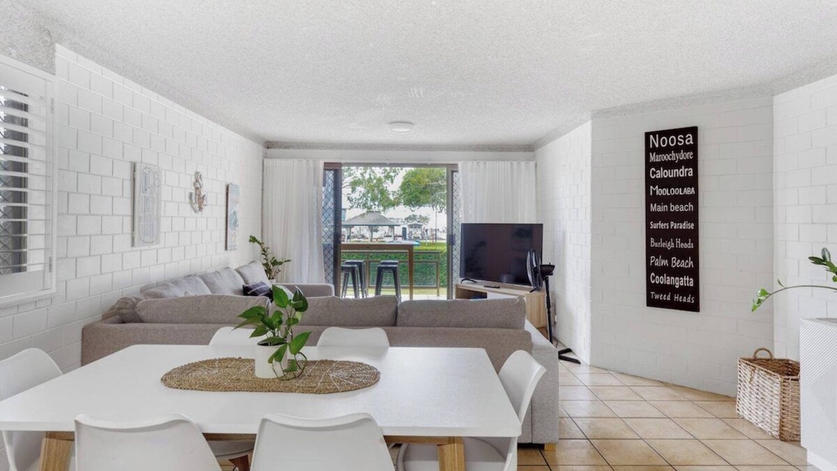 Mooloolaba Apartment | Riverview Unit 1 - River and marina views