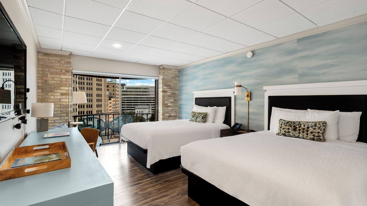 Main - Military Plaza House | RiverWalk Plaza - Double Queen with Balcony