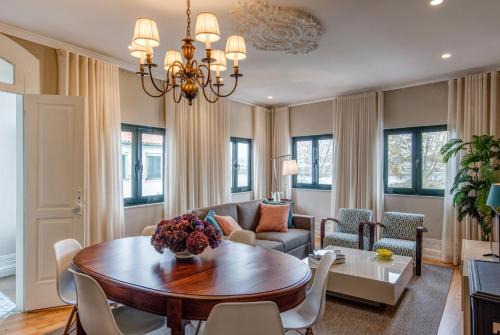 Fao House | Riverwindows