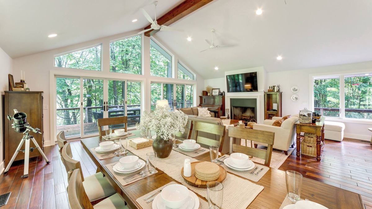 South Haven House | Riverwood: South Haven Retreat on 10 Acres