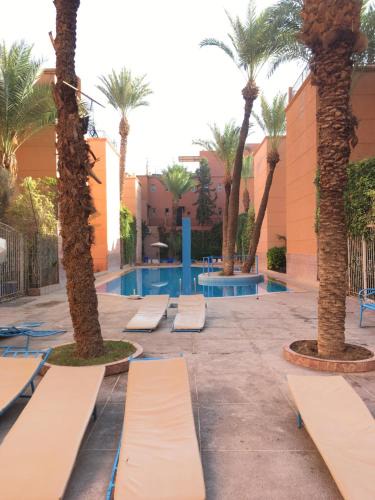 Lagouassem Apartment | Riyad Entier Avec piscine Red Moon Kech