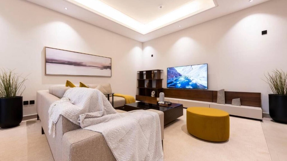 Al Wurud Apartment | Riyadh homes by RAFA Two-Bedroom Apartment with View