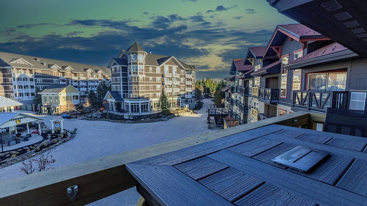 Snowshoe Condo | RL 419 - Enjoy summer in this newly renovated beauty. Awesome Village views!