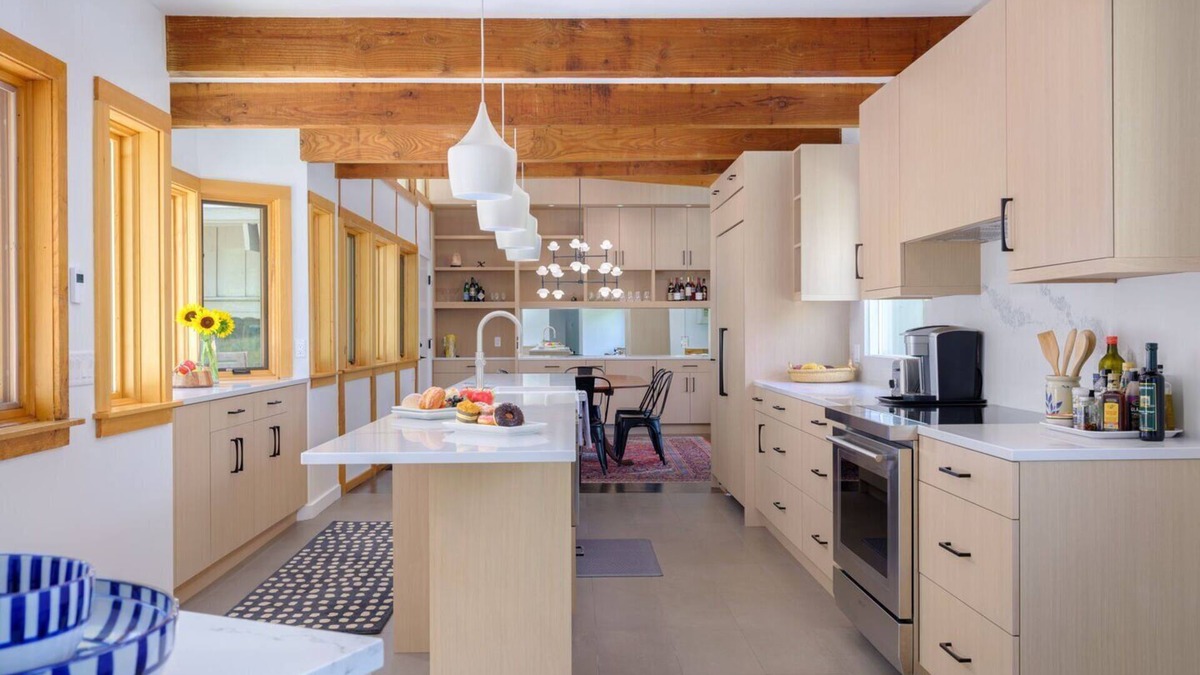 Moose Wilson Road House | RMR: Village Road Hideaway in Wilson,WY