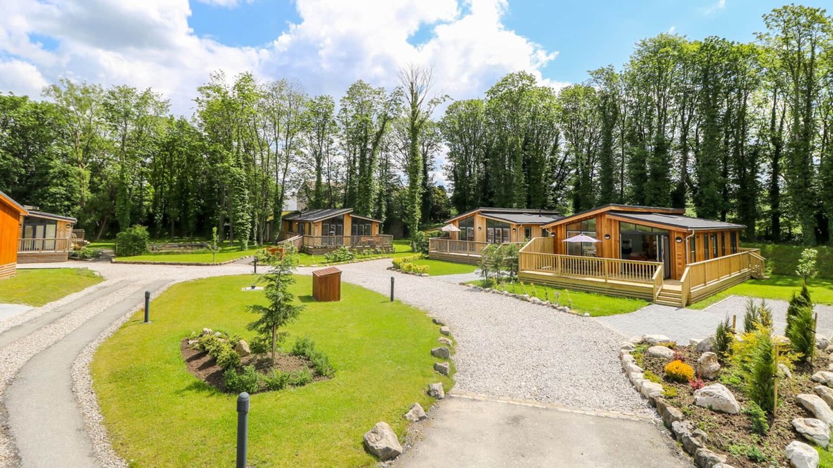 Gargrave House | ROBIN LODGE, family friendly, character holiday cottage in Gargrave