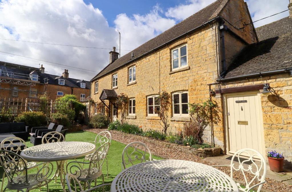 Bourton House | Robins Nest