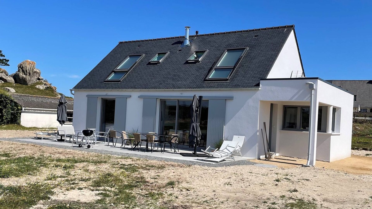 Kerlouan House | Roc'h Kleguer Bihan house a few steps from the sea