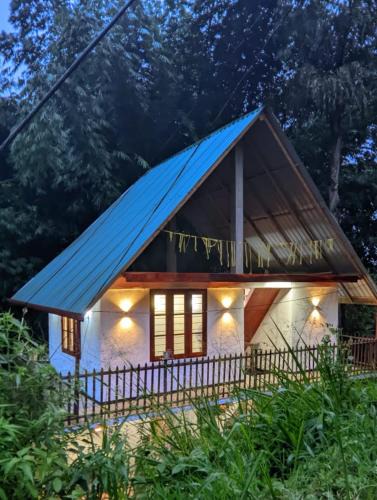 Dickoya Hotel | Rock View Rest Hatton