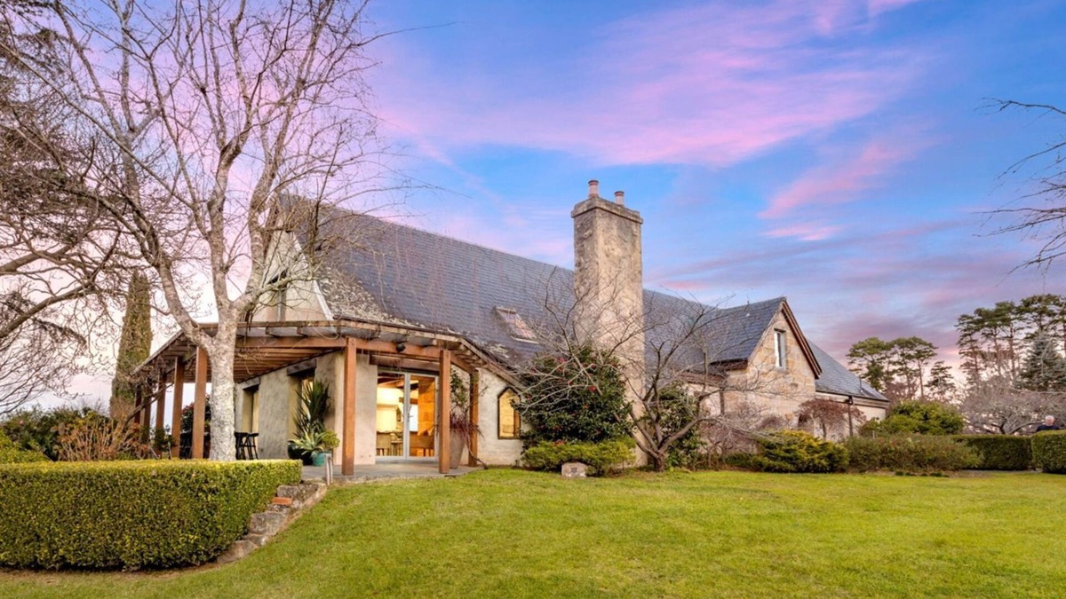 Bellawongarah House | Rockfield Park - Stunning coastal views