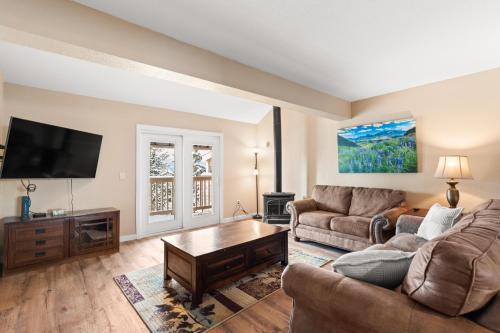 Historic District Villa | Rockridge 51 by Summit County Mountain Retreats