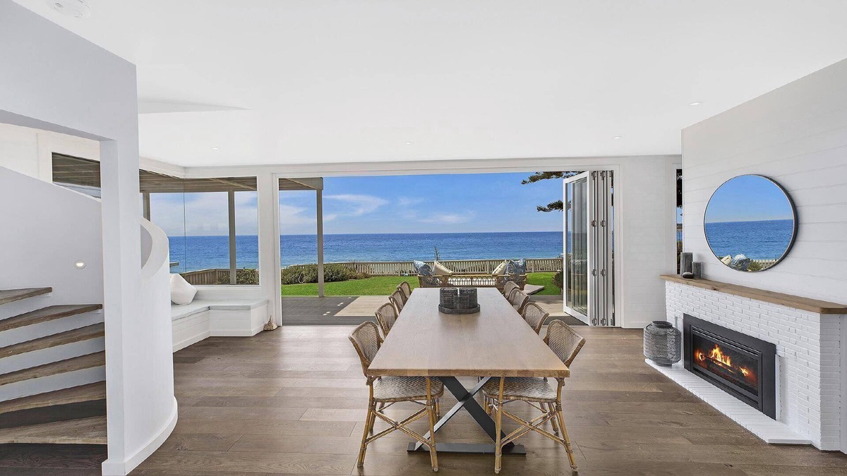 Wamberal House | ROCKSALT - HAMPTONS INSPIRED BEACH HOUSE