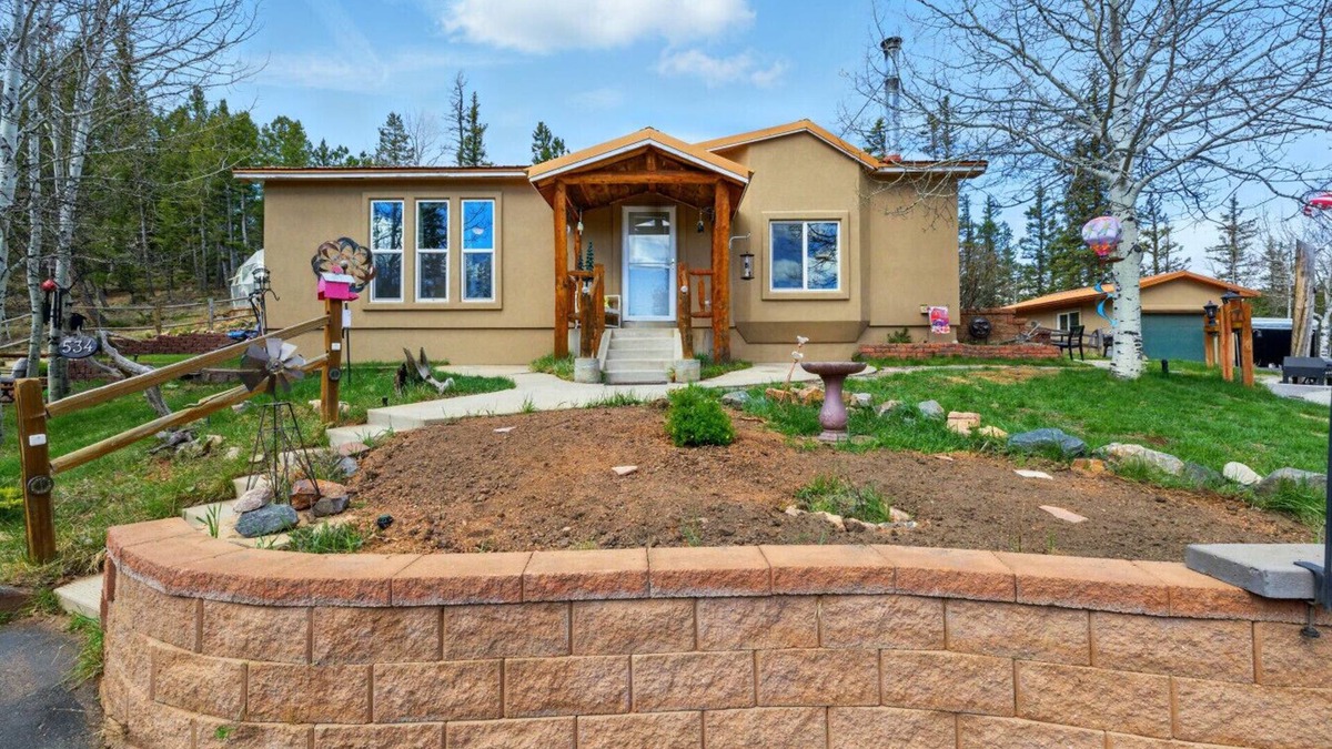 Spring Valley House | Rocky Mountain Retreat