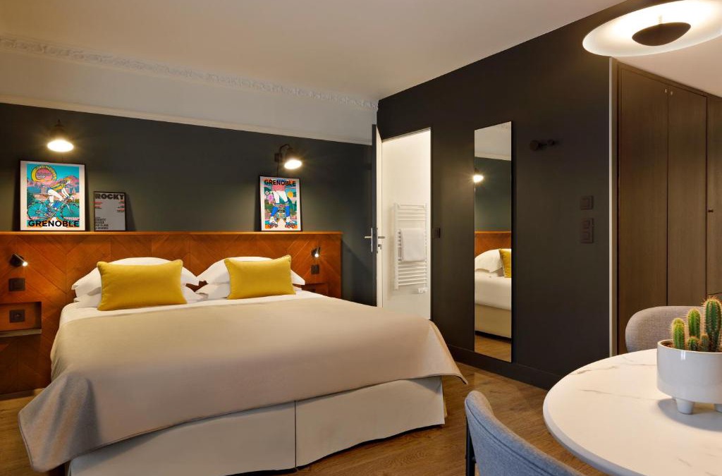 Quartier Hyper-Centre Hotel | RockyPop Grenoble Hotel