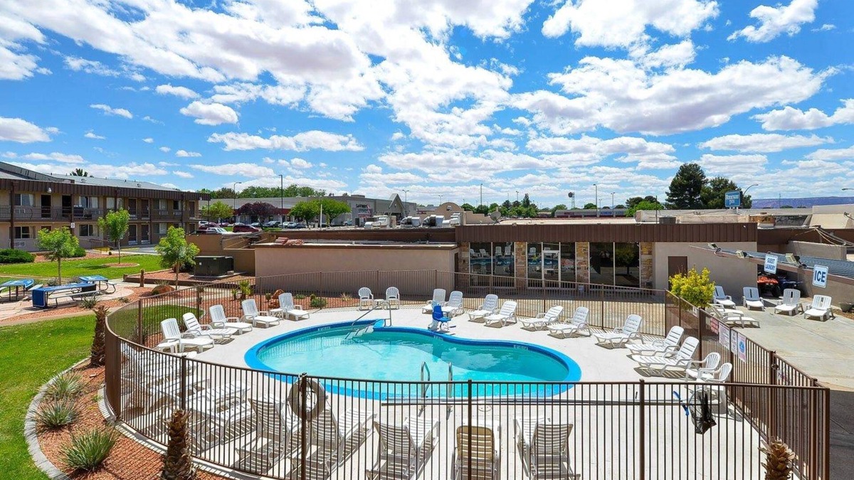 Page Hotel | Rodeway Inn at Lake Powell