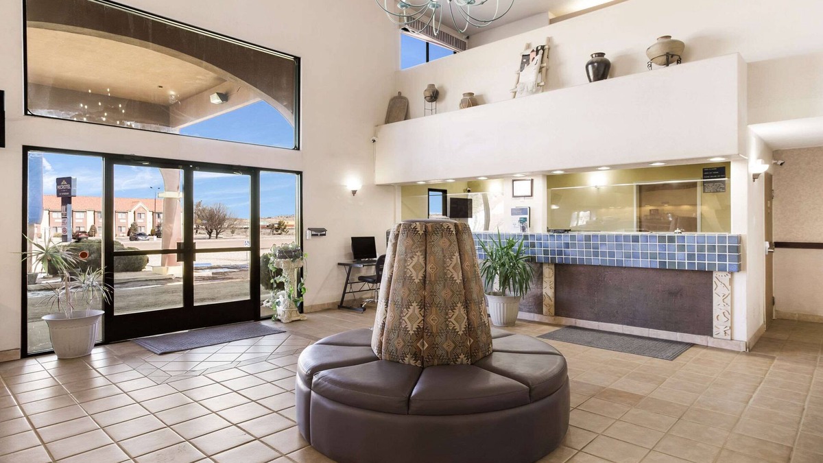 Allison Hotel | Rodeway Inn Gallup West