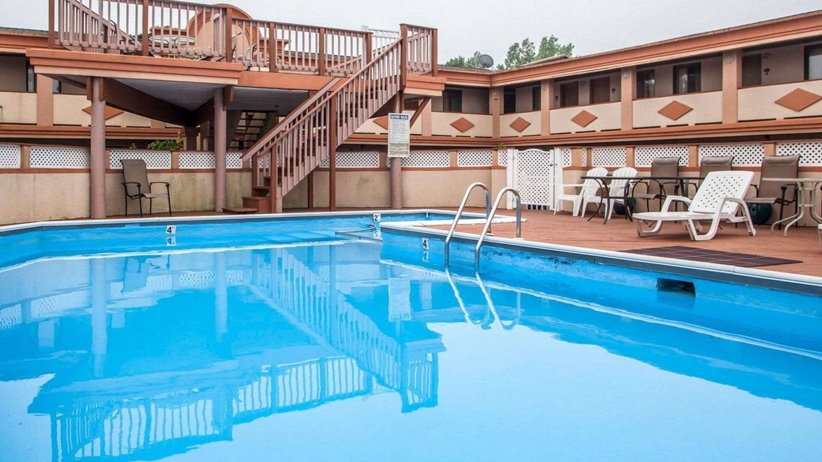 Point Pleasant Beach Hotel | Rodeway Inn Point Pleasant Beach