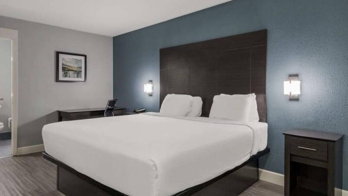 Tobin Hill Hotel | Rodeway Inn San Antonio Downtown