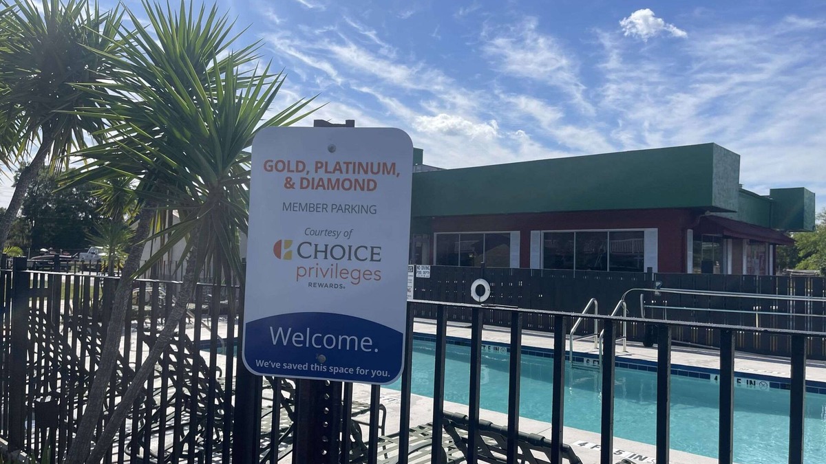 Lake Wales Hotel | Rodeway Inn