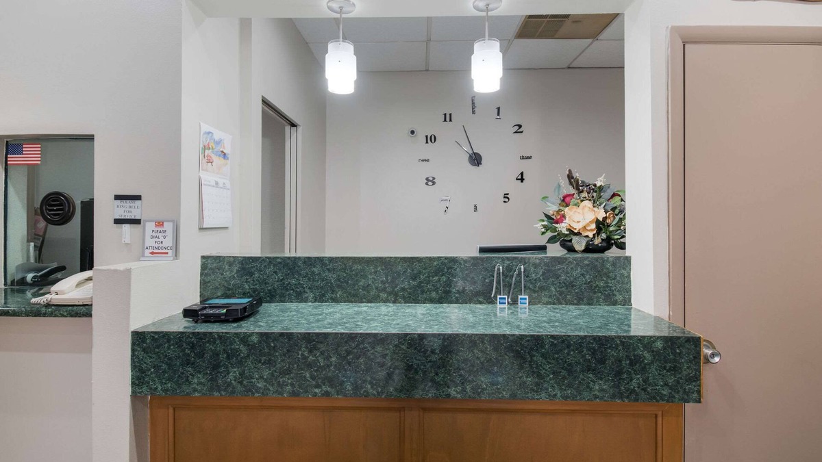 Wormleysburg Hotel | Rodeway Inn Wormleysburg - Harrisburg