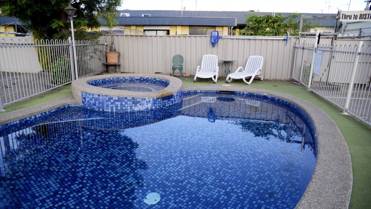Mooroopna Hotel | Rodney Motor Inn