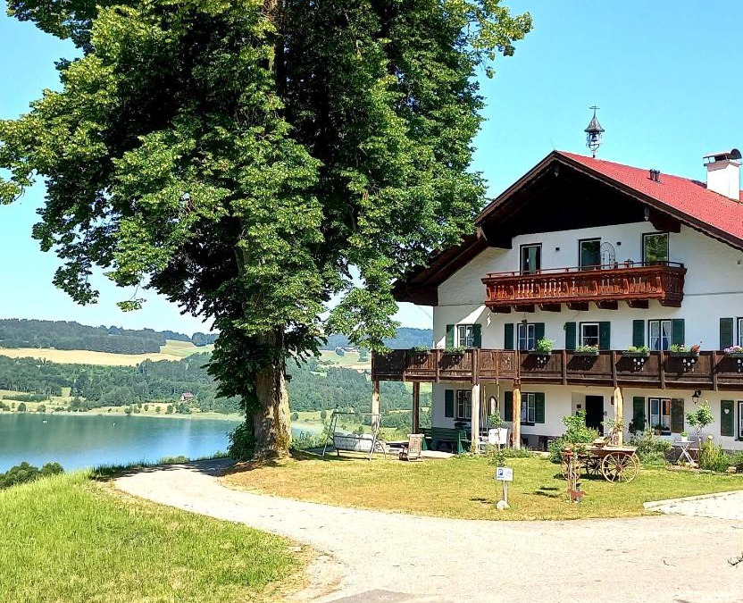 Oberhofen am Irrsee Apartment | Roiderhof Irrsee
