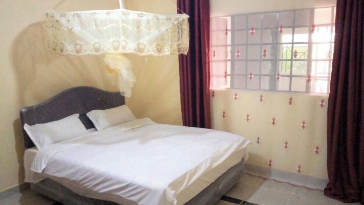 Shanzu House | Roma Stays- Stylish modern two/one bedroom in Busia near Weighbridge