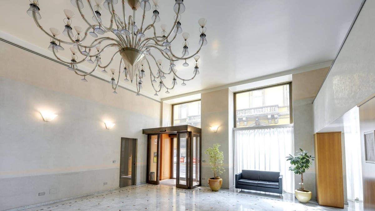 Scala Apartment | Romagnosi III - Three Bedroom Apartment, Sleeps 10