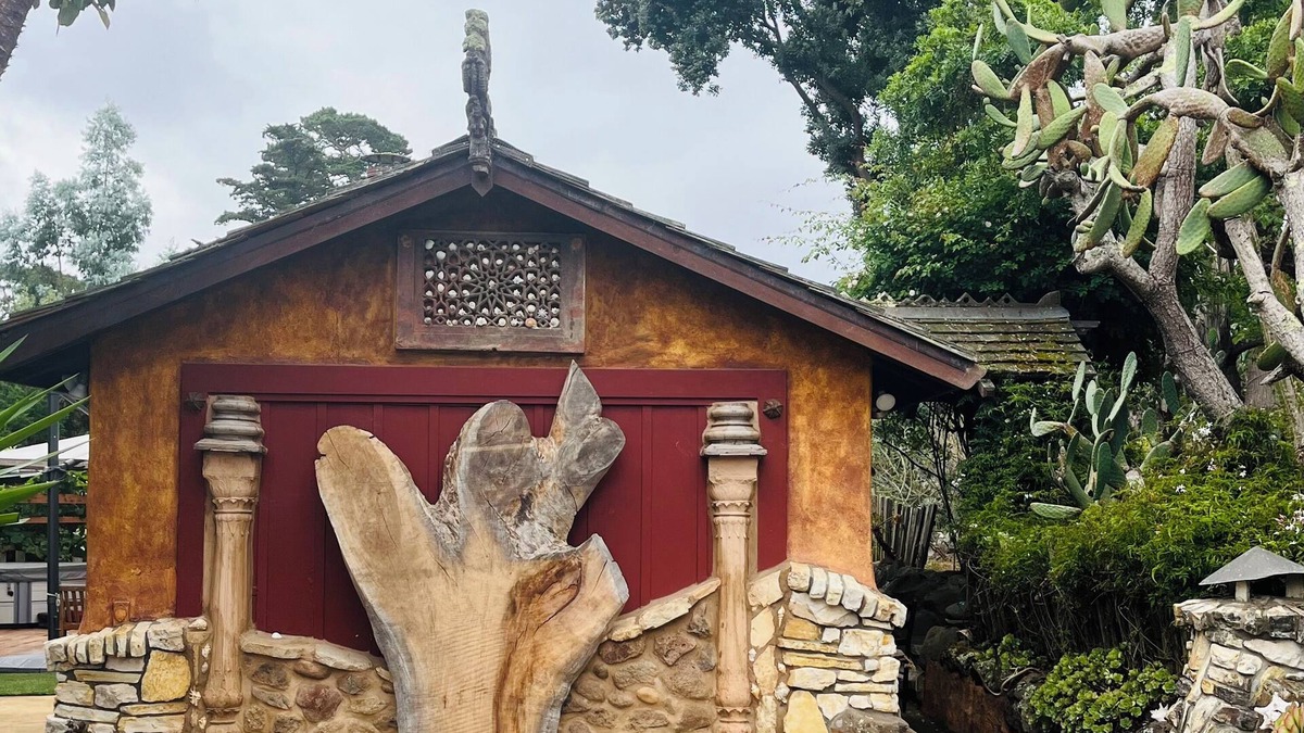 Jack's Peak Cottage | Romantic Cottage Guesthouse Carmel-By-The-Sea -Private Spa, Gardens, on 23 Acres