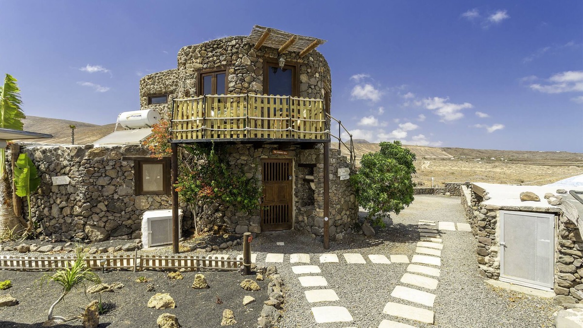 Haria House | Romantic & Deluxe Eco Tower, with a 360º Sea/Mountain View, Pool, WIFI, @ Beach