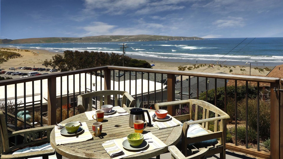 Dillon Beach Cottage | Romantic, Dramatic Views!nFull calendar https:/www.vrbo.com/81742?dateless=true