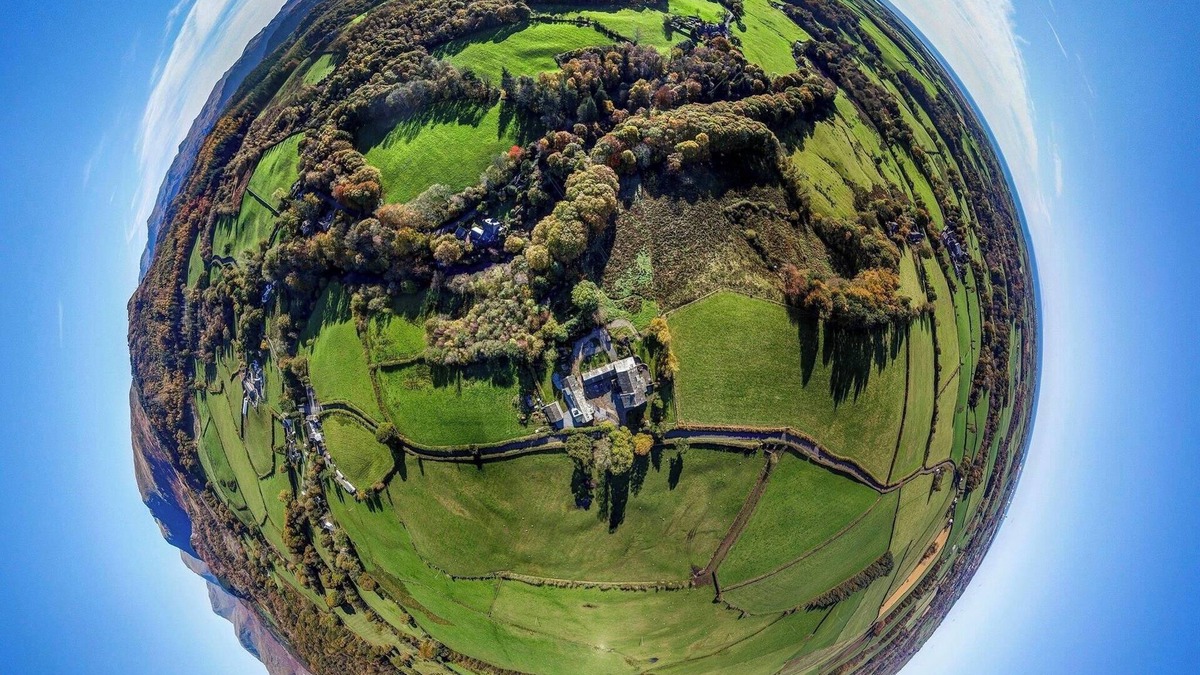 Santon Bridge House | Romantic lake district hideaway for 2 plus 4 dogs