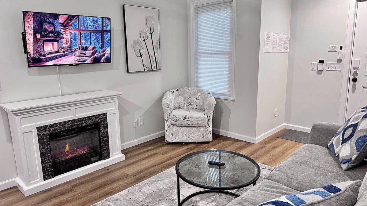 Port Royal House | Romantic Port Royal Retreat. Pets Yes!
