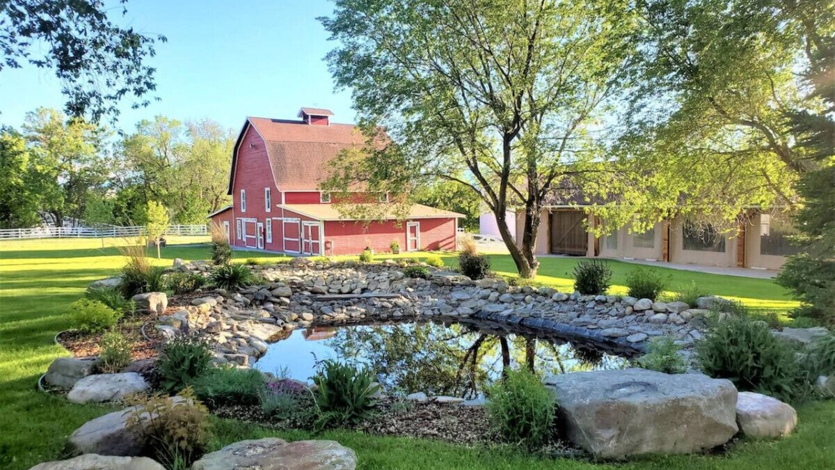 Silt Cottage | Romantic Rustic Luxury on 21-acre Private Ranch #5