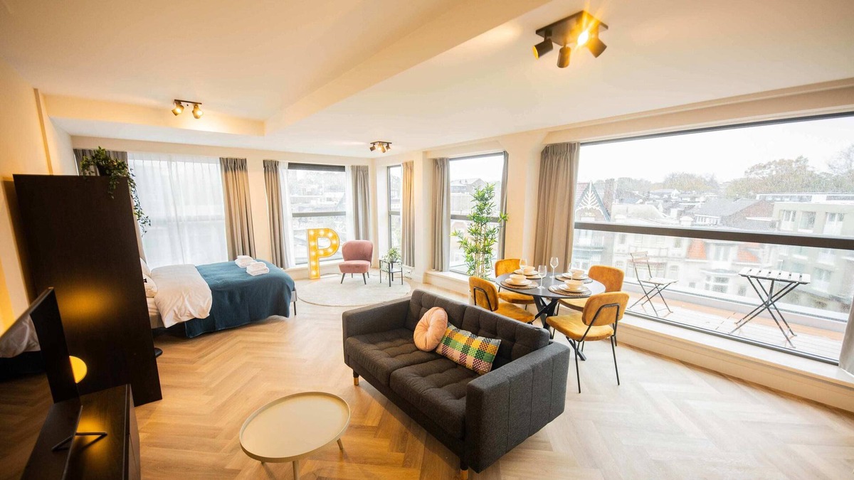 Hilversum Apartment | Romantic Serviced Studio Apartments including City view (KS71-R)