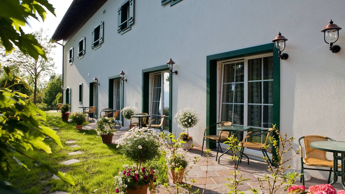 Laakirchen Hotel | Romantik Hotel Die Gersberg Alm mit Panoramablick auf Salzburg