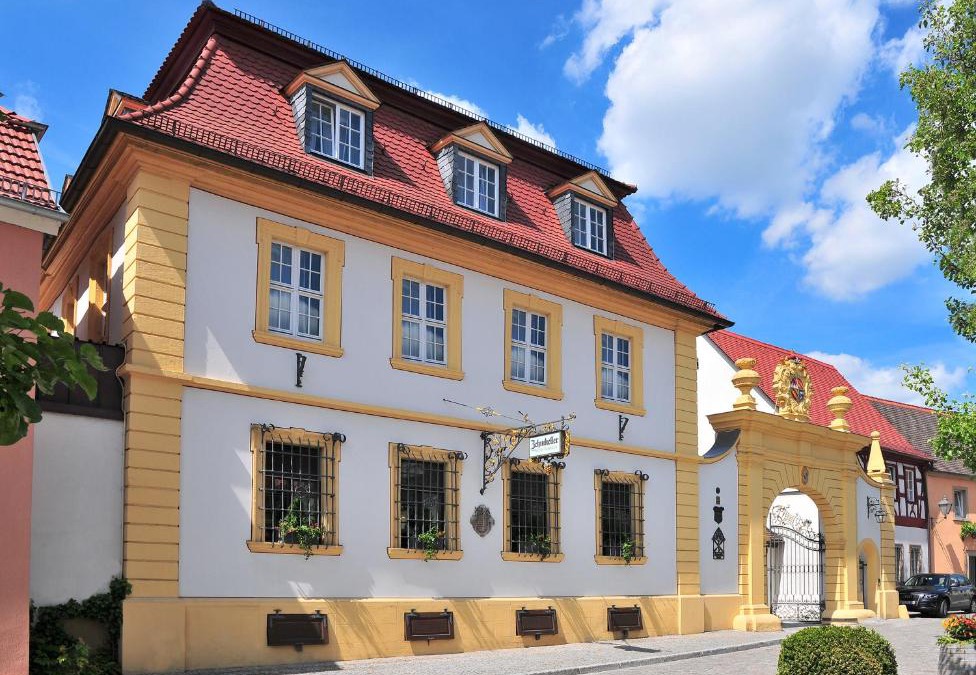 Iphofen Hotel | Romantik Hotel Zehntkeller