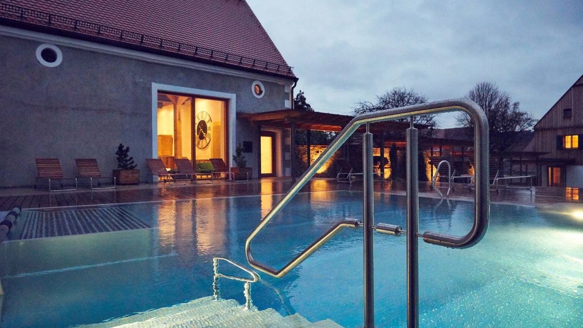 Neuburg Hotel | Romantik Hotel Zum Klosterbräu