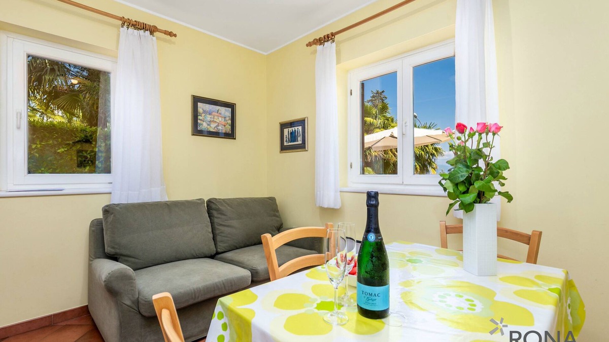 Icici Apartment | Rona apartment Ani nr 1