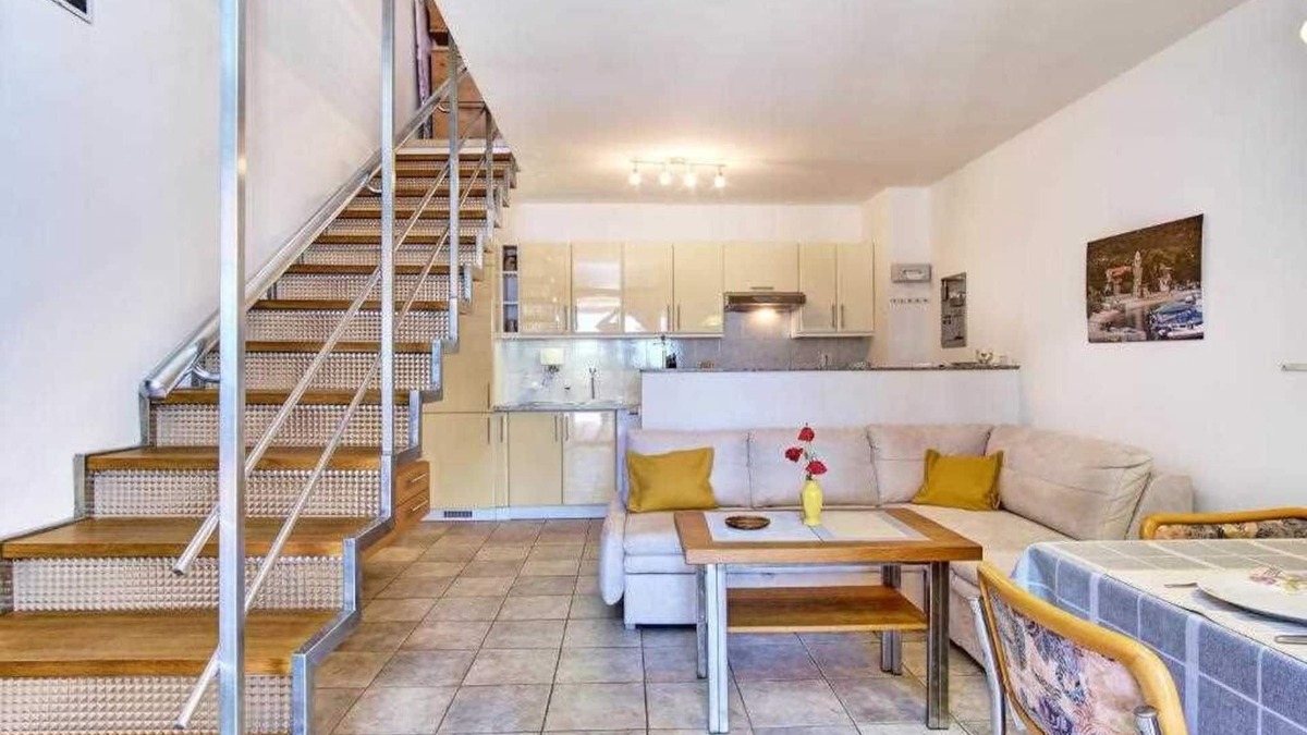 Miholascica Apartment | Rona Apartment Mateo