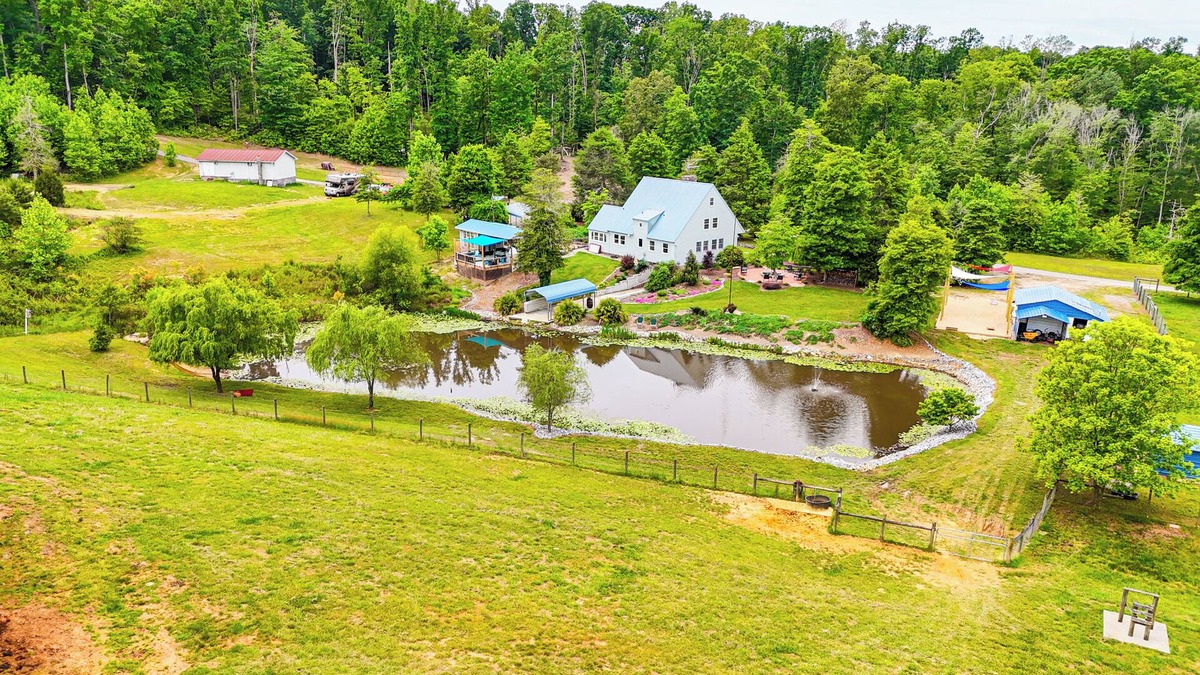 Ronda House | Ronda Home w/Hot Tub + Fire Pit, Near Wineries!