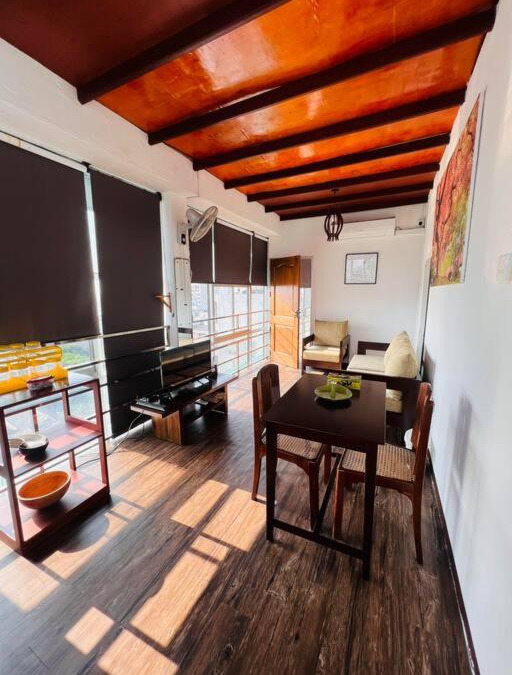 Milagiriya Apartment | Rooftop Attic