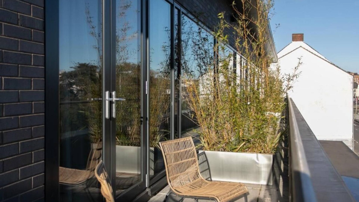 Newry Apartment | Rooftop city centre location, luxury styling and superior amenities